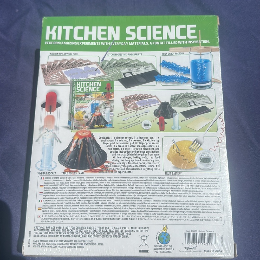 Kidz Labs Kitchen Science various experiments Kit ages 8+ - Picture 4 of 5